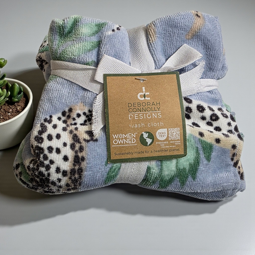 Deborah Connolly Designs Jungle  Blue Green & Black S/4 WashCloths Leopard